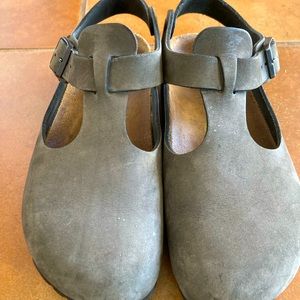 Vintage grey Birkenstock Mary Jane!!